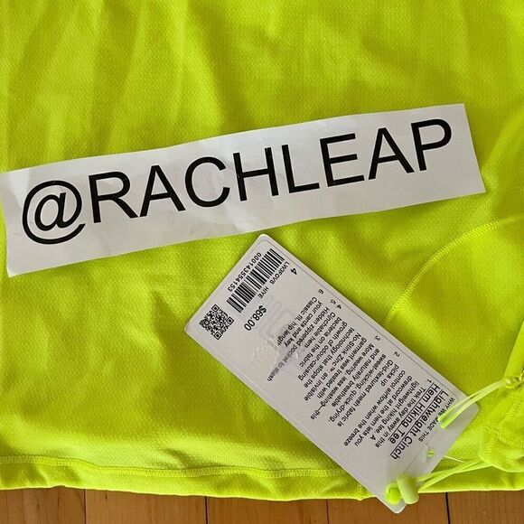 Lululemon Lightweight Cinched Hem Hiking T-Shirt Size 4 - Picture 6 of 6